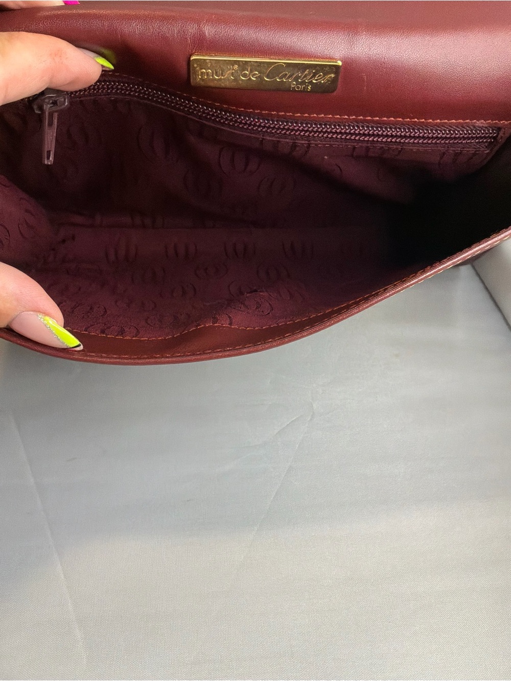 Cartier Leather Clutch in burgundy - Picture 7 of 7
